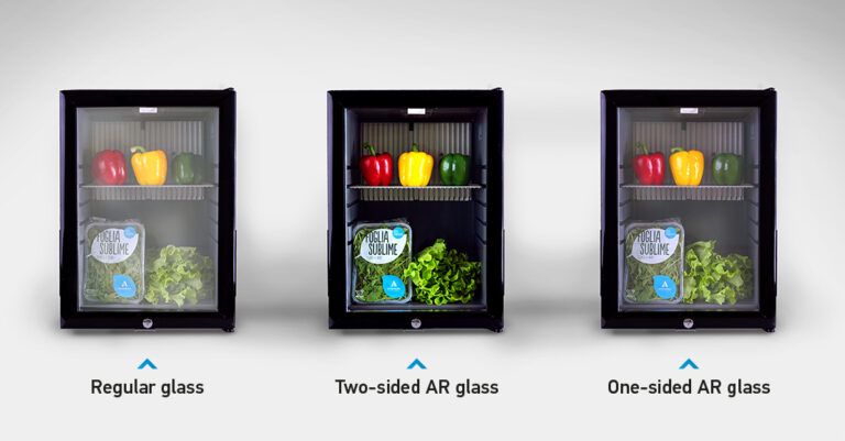 Anti-reflective glass performance in food displays, one-sided and two-sided